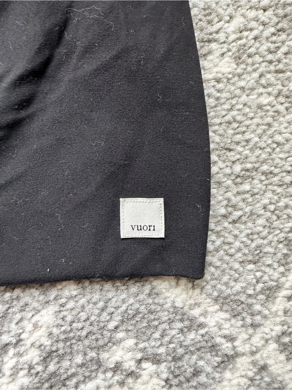 Vuori AllTheFeels Tank Black Racerback Bra Size L VW1098